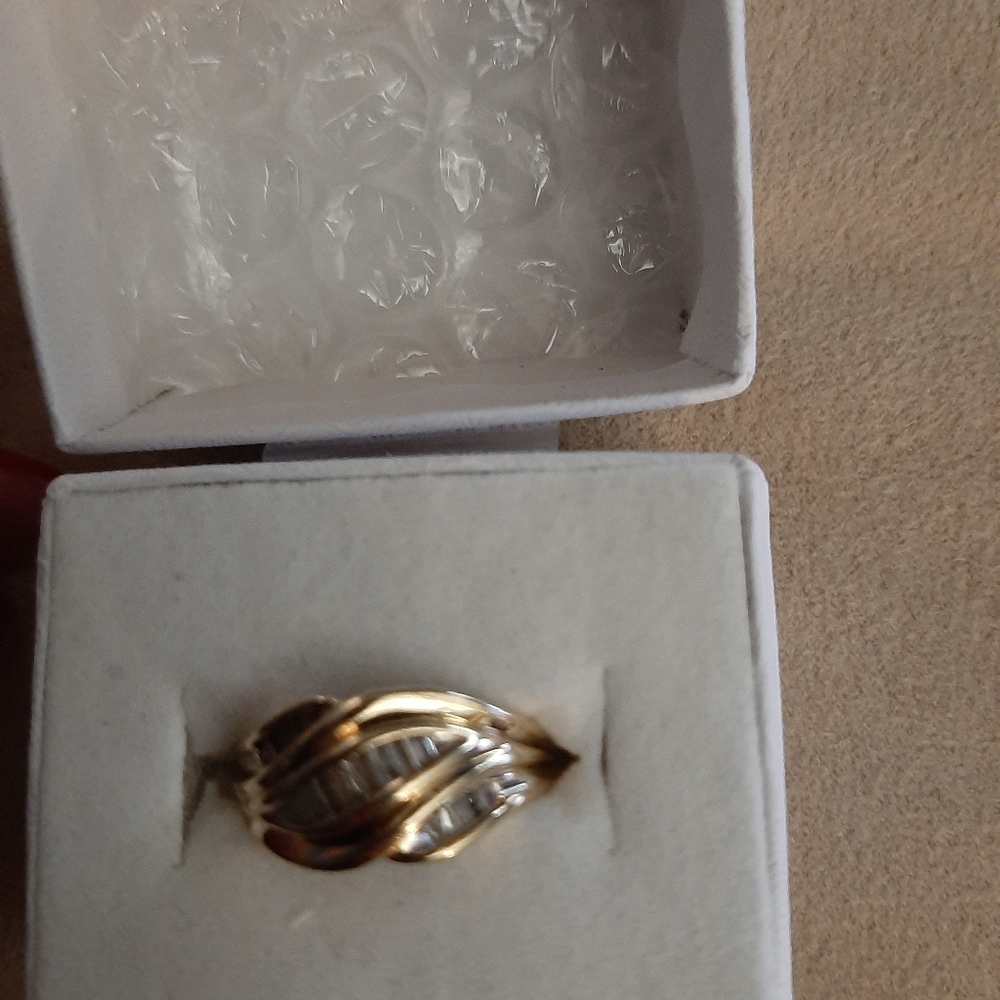 10k gold ring